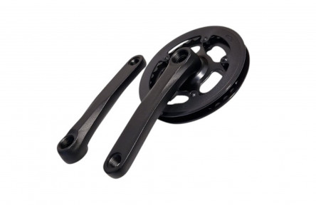 HZB / LASCO CRANKSET 32 TOOTH 1/8 + 3/32 155 MM WITH DOUBLE PROTECTIVE RIM BLACK