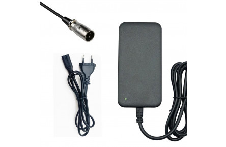 Universele lader 24V 2A 3 polige XLR laadplug (29.4V output)