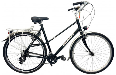 Woman's bicycle Giant Accura 28" 57